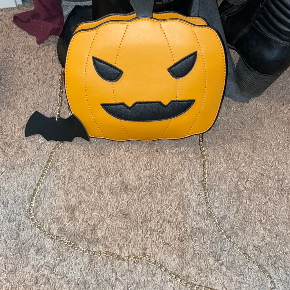 Pumpkin purse
